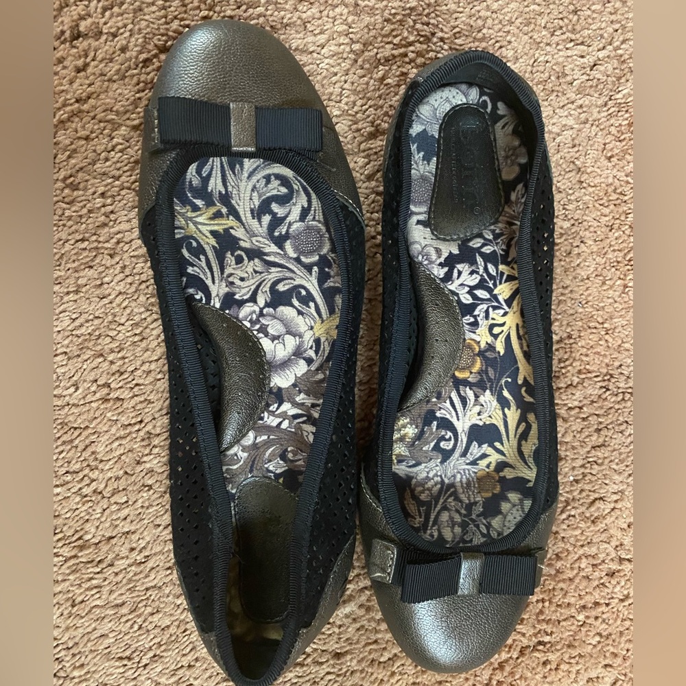 Born brand 7.5 flats